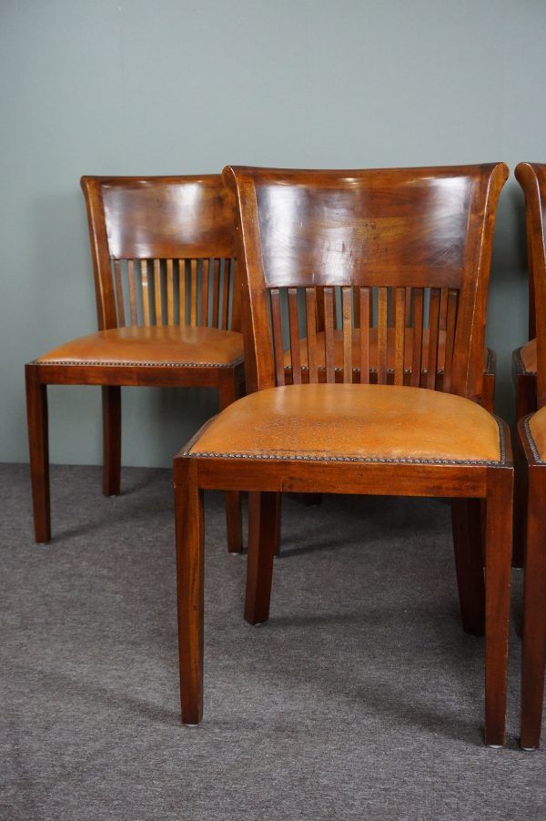 Set of 6 leather dining chairs