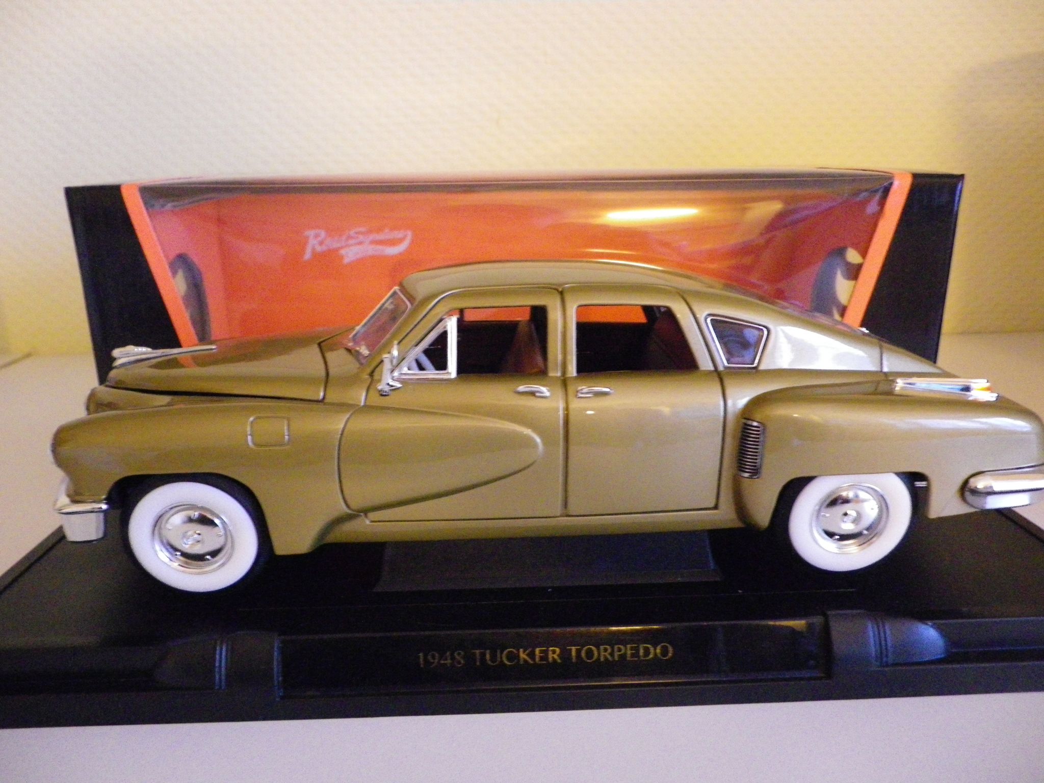 1948 Tucker Torpedo - American Collection Sedan - Original Box