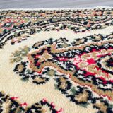 Beige mechanical carpet 80s