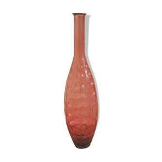 Large vase in the shape of a jar or large bottle