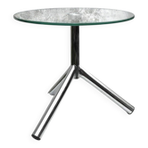 Modernist tripod side table in tempered glass and chrome metal.