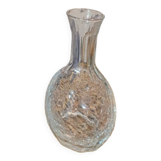 Cracked crystalline carafe