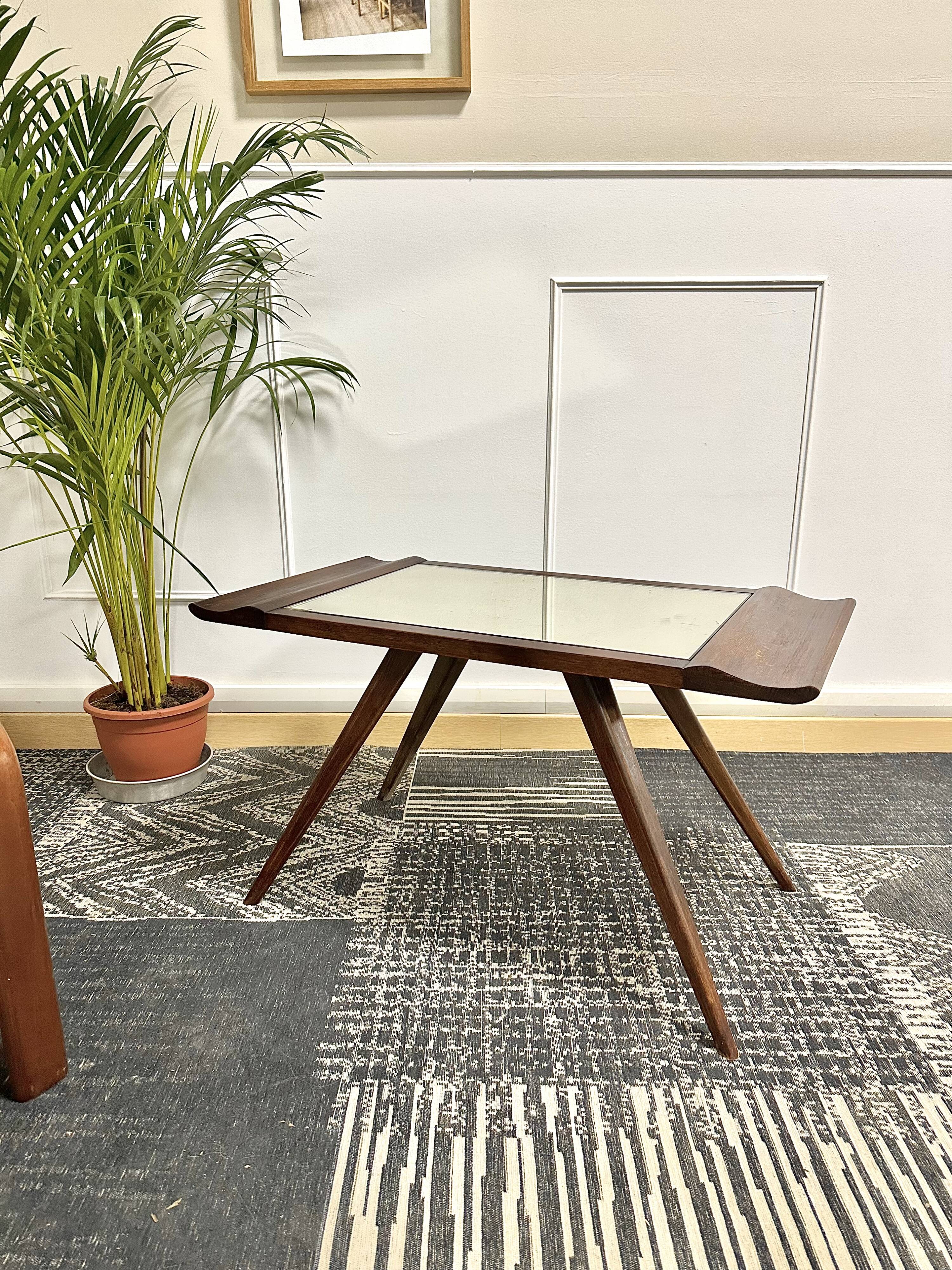 Mirror coffee table and compass legs