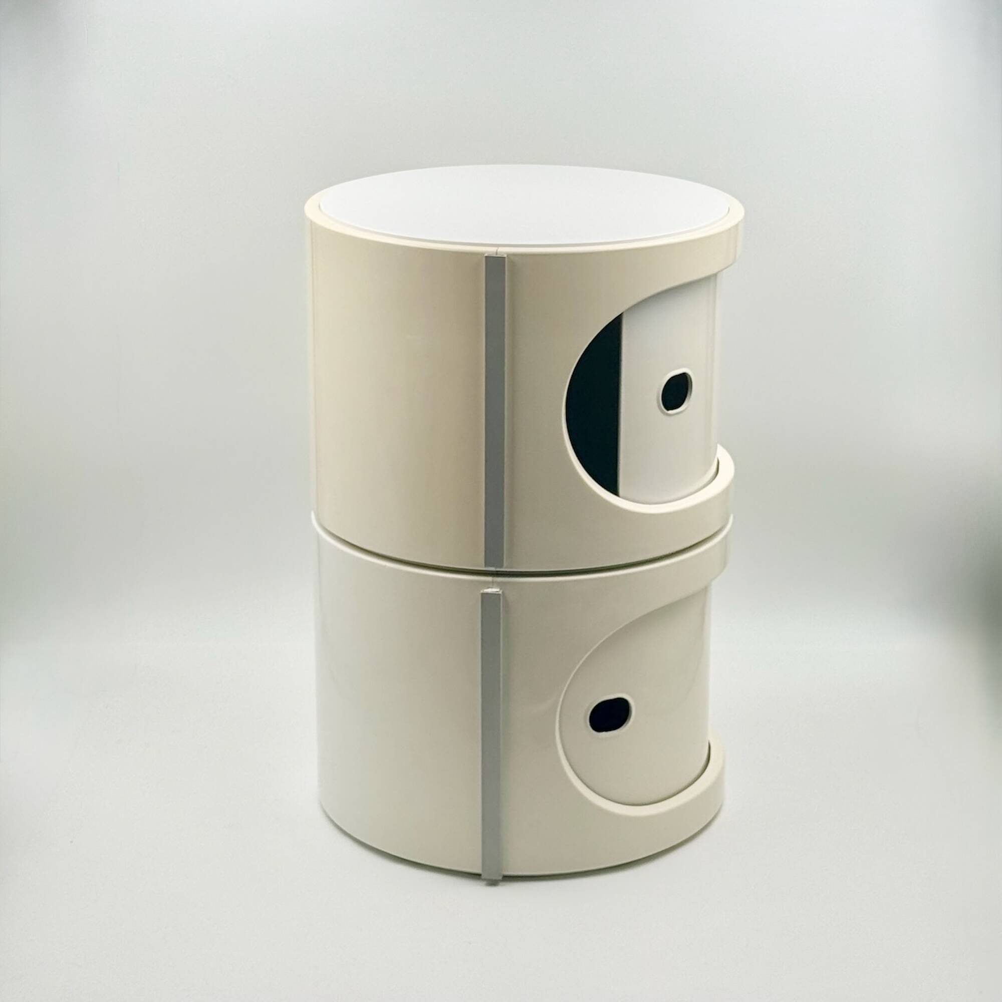 Modules de rangement Prisunic années 70 attribués à Marc Held