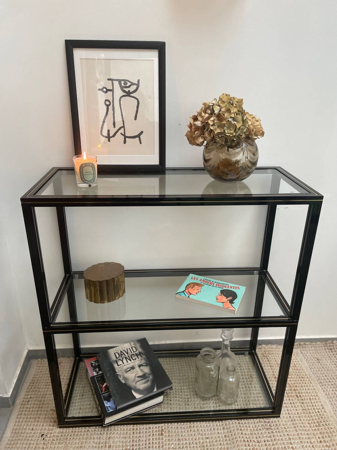 Pierre Vandel shelves