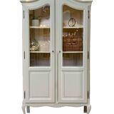 Vintage display case in Caiman green