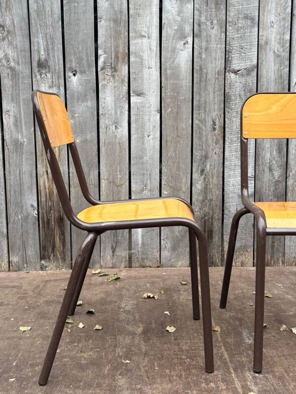 Vintage Mullca 510 stacking chair – French design