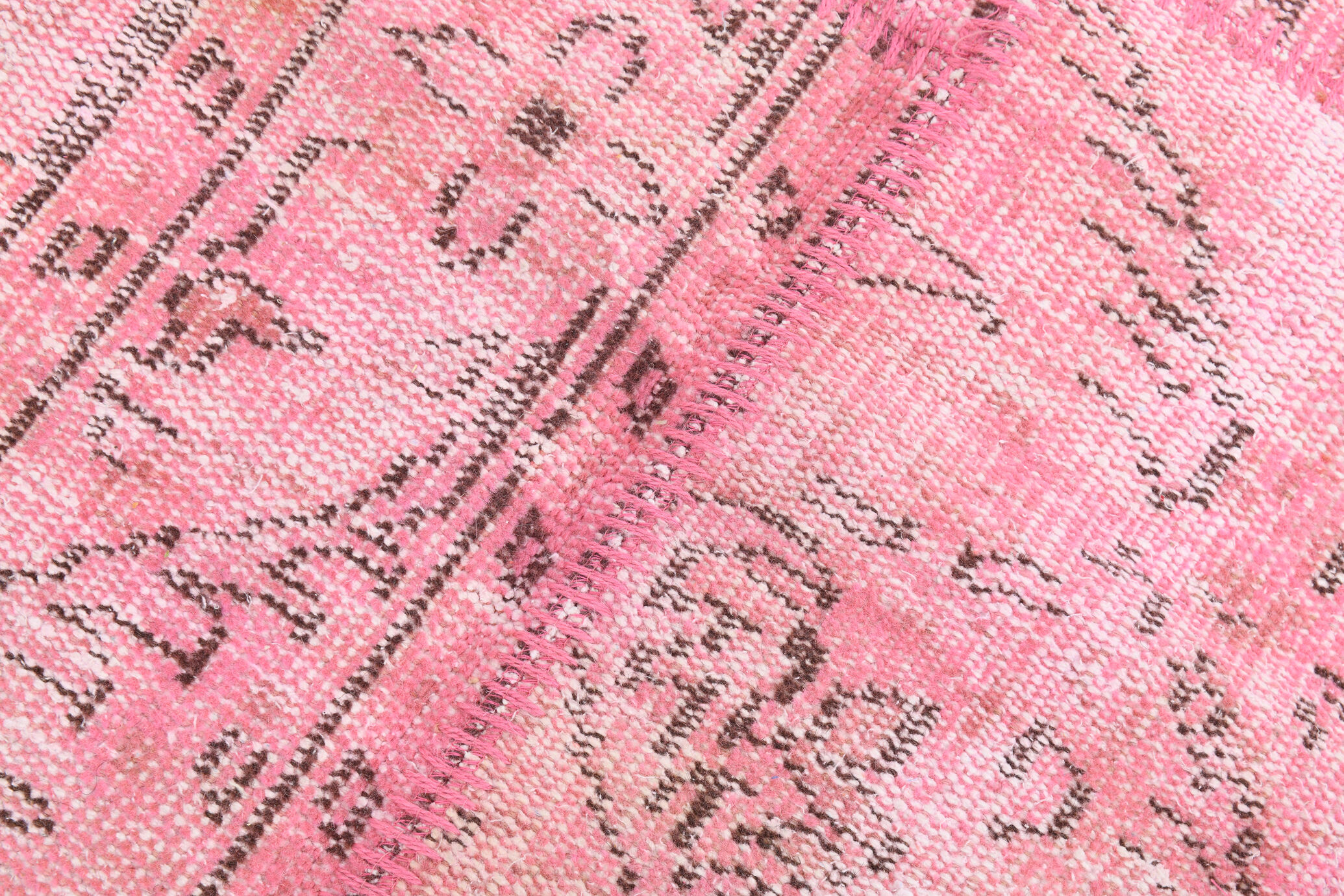 4x7 Soft Pink Vintage Patchwork Rug 225x123Cm