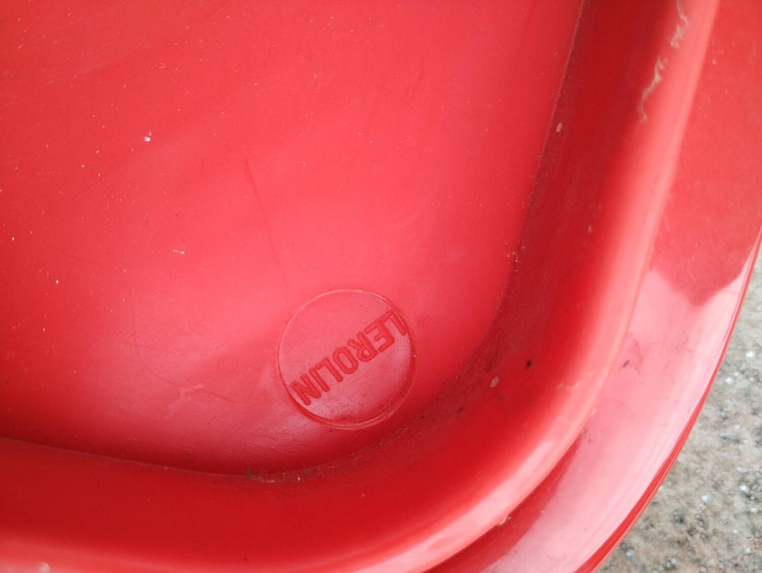 Pair of Italian folding chairs