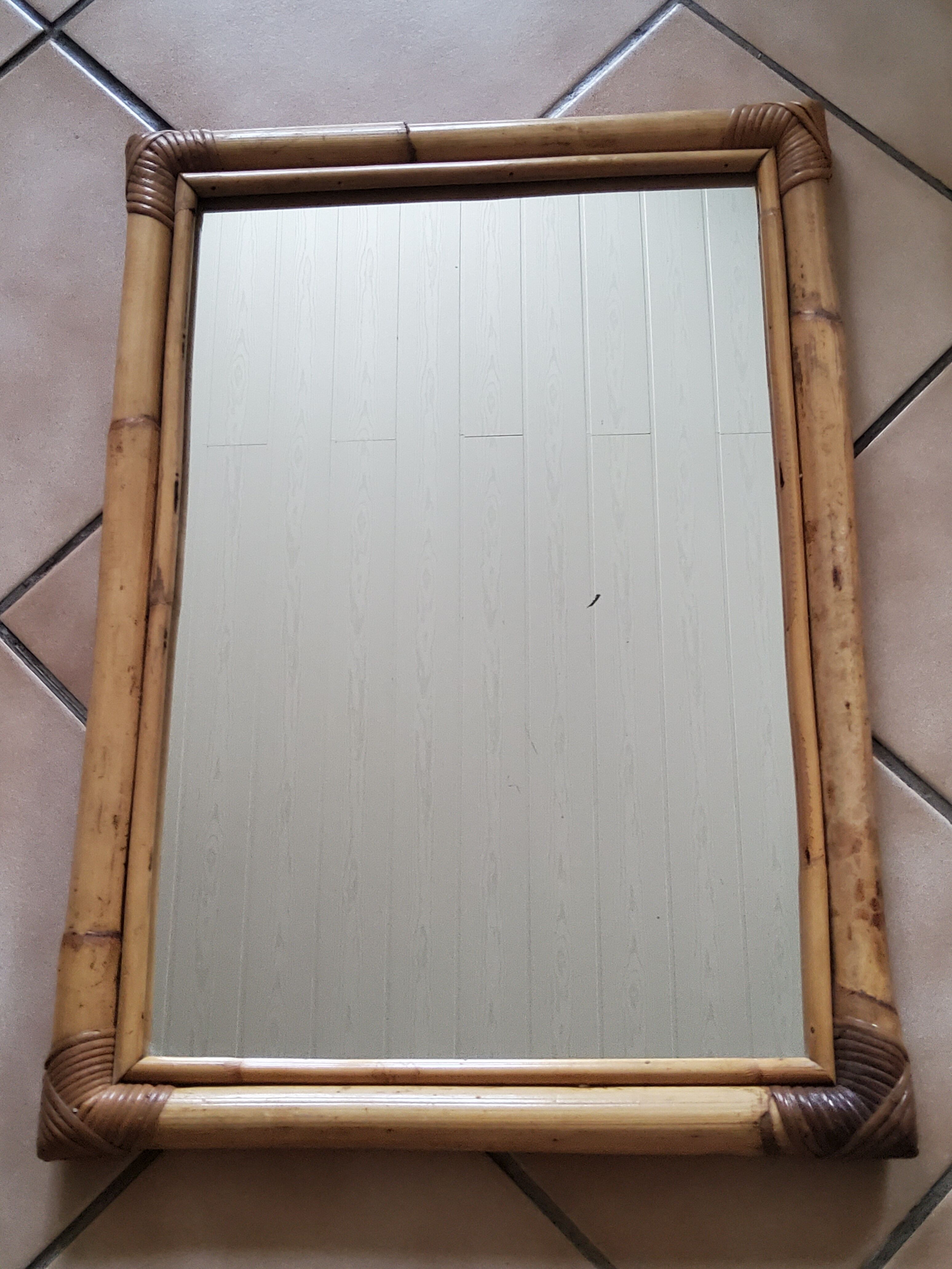 Bamboo mirror 49x68cm