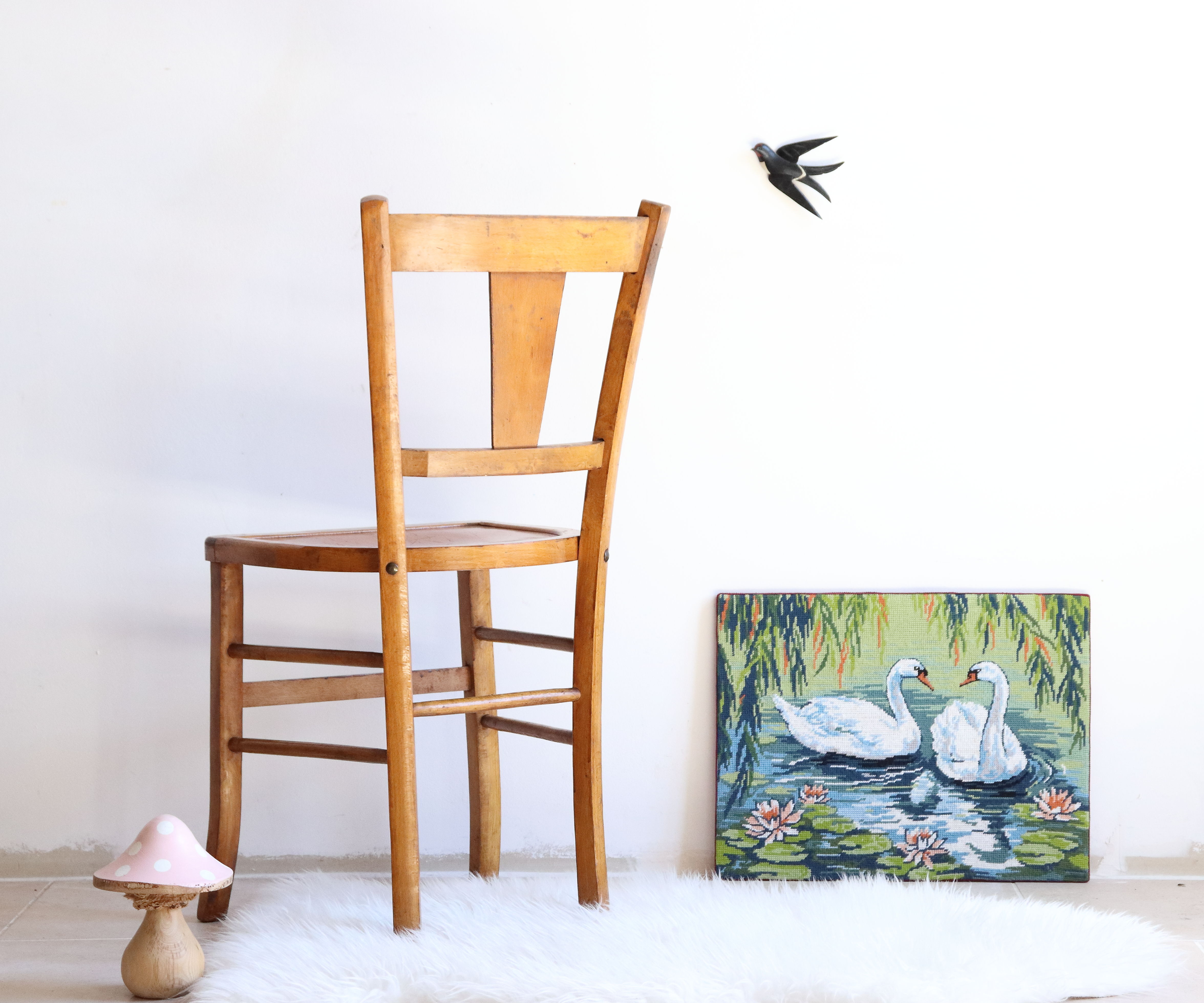 Bistro chair of the 50s in patinated wood