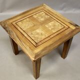 Table basse dessus parquet ancien marqueté