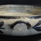 Flat ceramic stoneware signature to identify 20th century