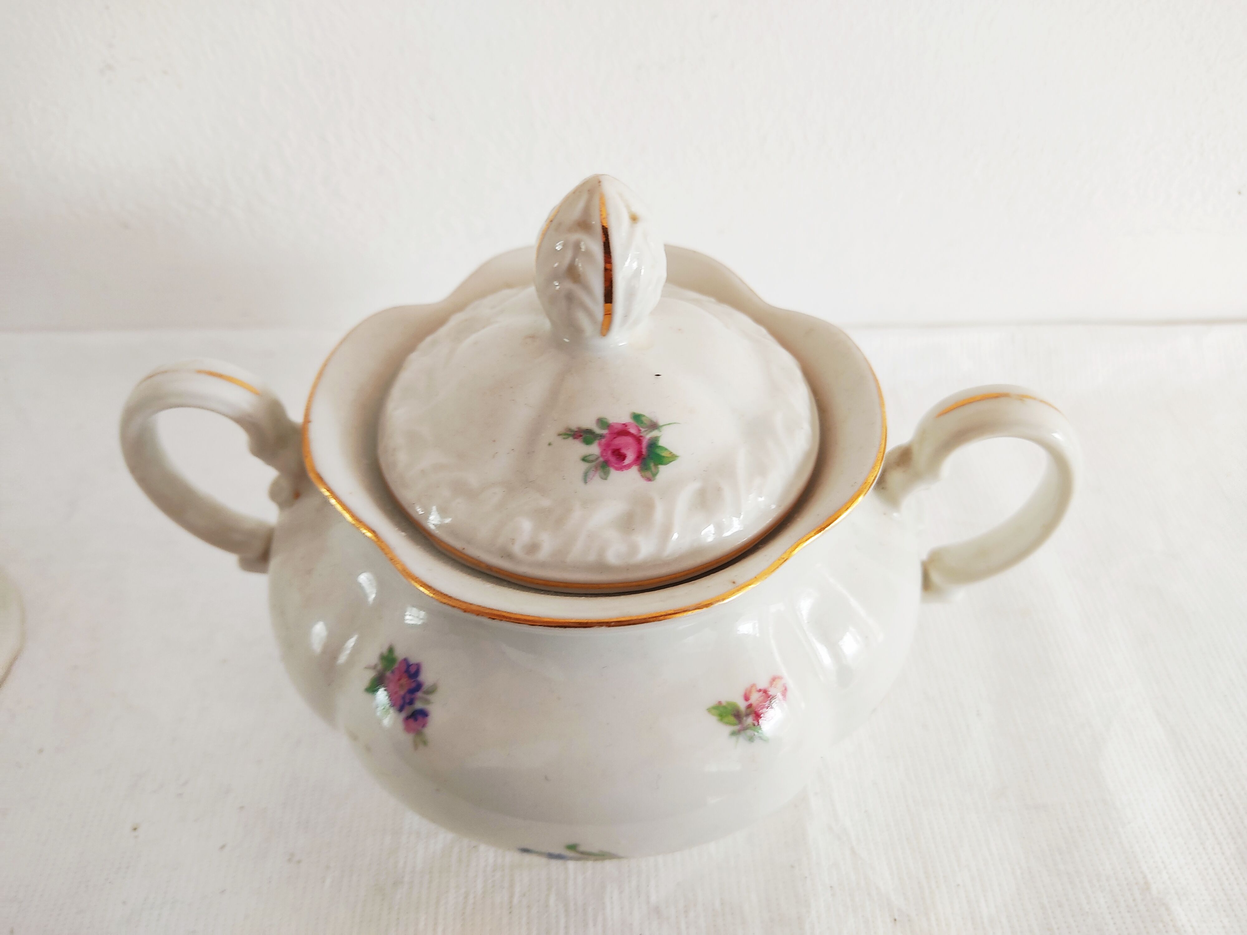 Sugar pot and porcelain milk jug early 20th