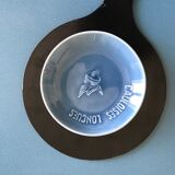 Gauloises empty-pocket ashtray