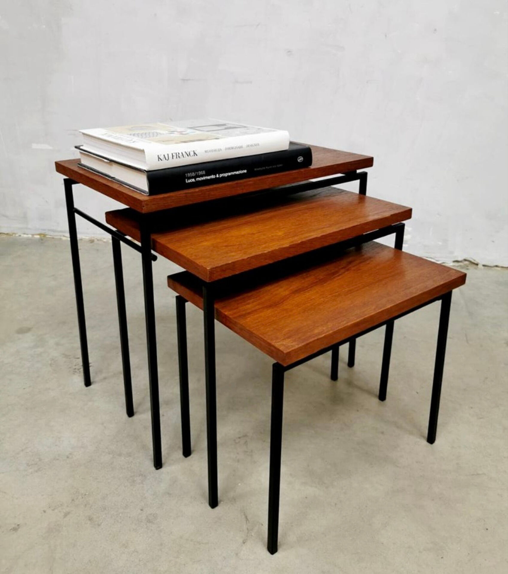 Nest tables Cees Braakman Pastoe