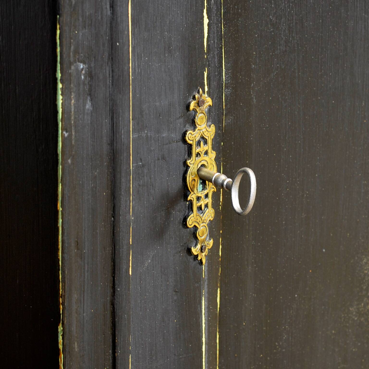 Armoire en pin, vers 1900