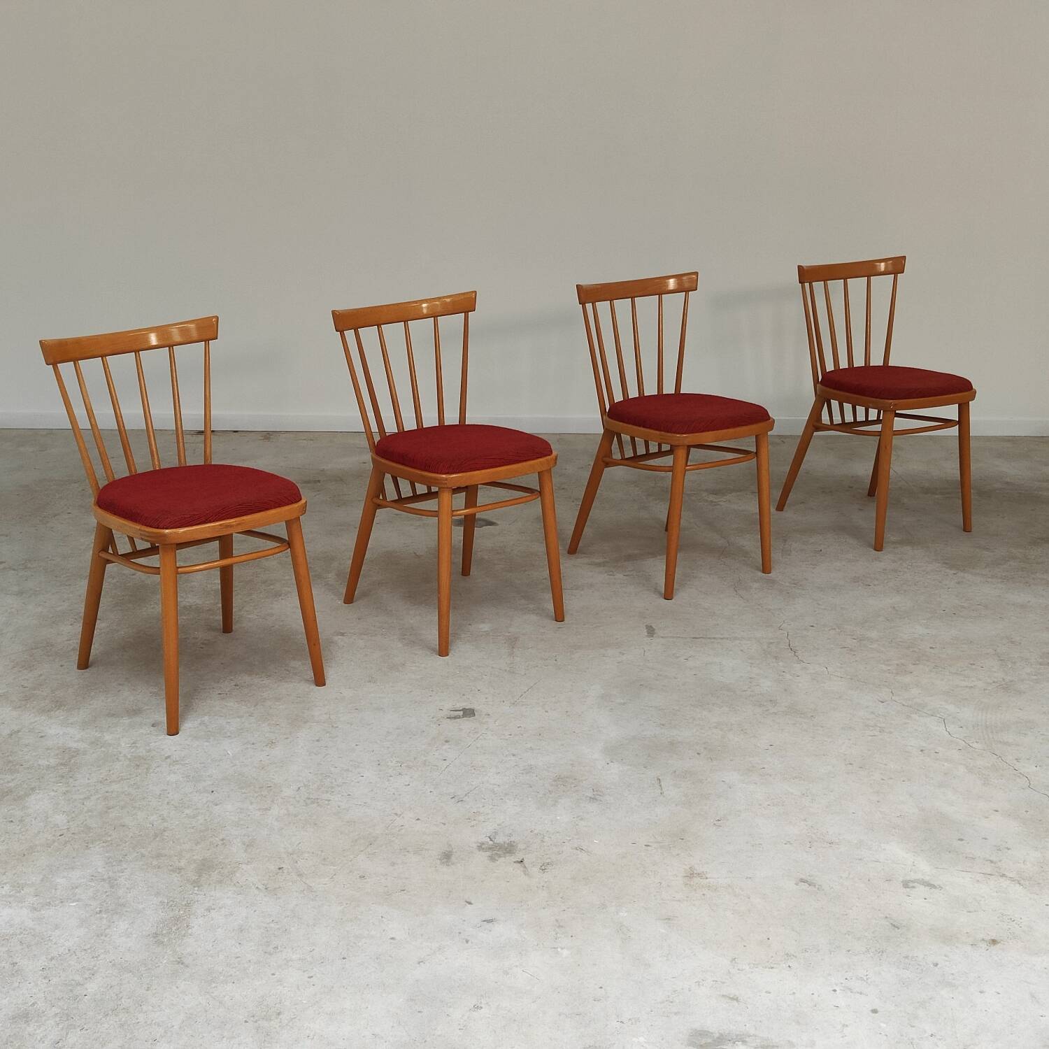 Set of 4 chairs by Antonin Suman for Tatra Nabytok Pravenec Year 60