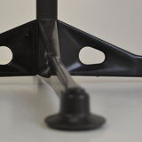Herman Miller dining table from the 1970s
