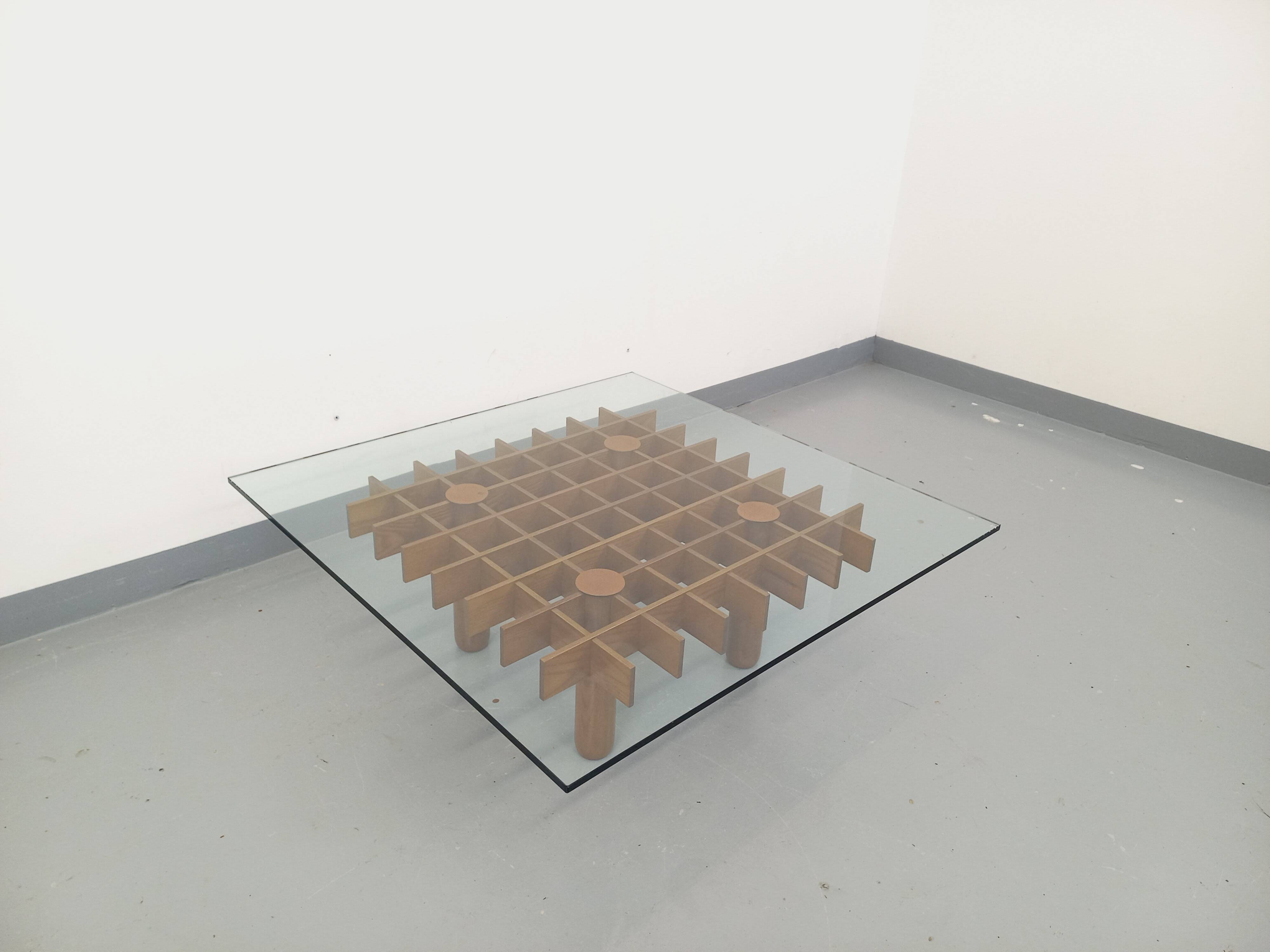 Vintage Italian square coffee table Kyoto by Gianfranco Frattini for Knoll