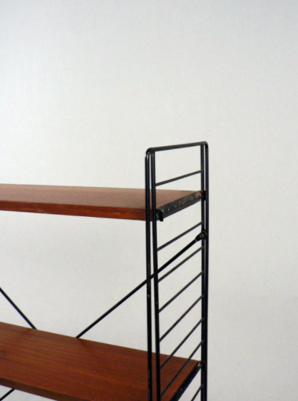 Shelf taken Holland