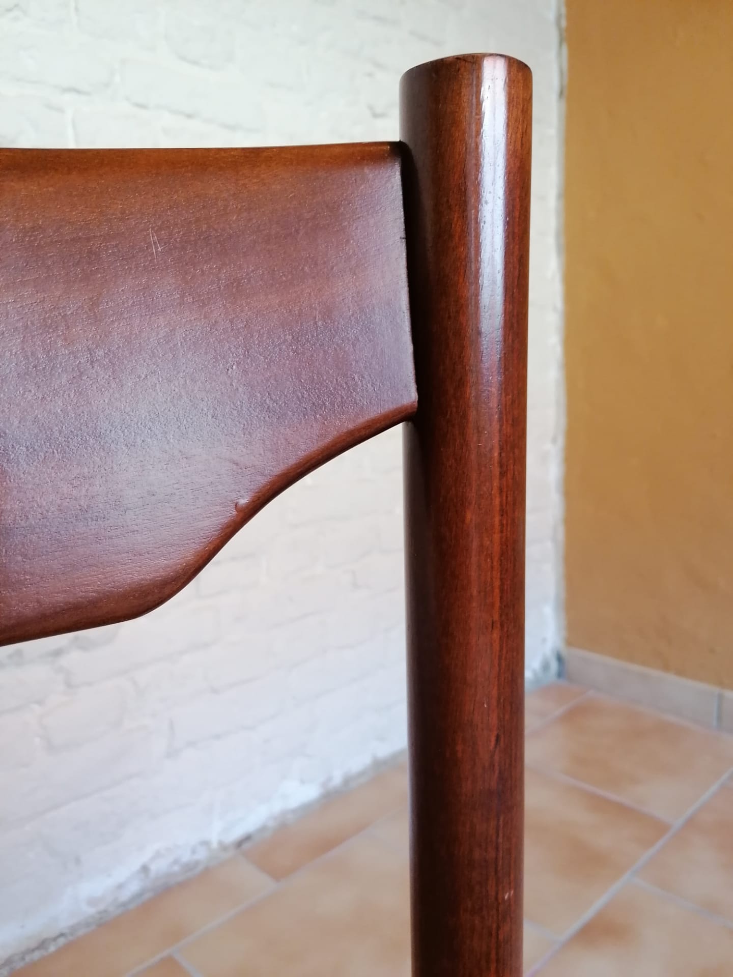 Chairs in teck Denmark 1960