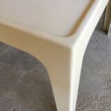 Square fiberglass dining table - space-age design 1960