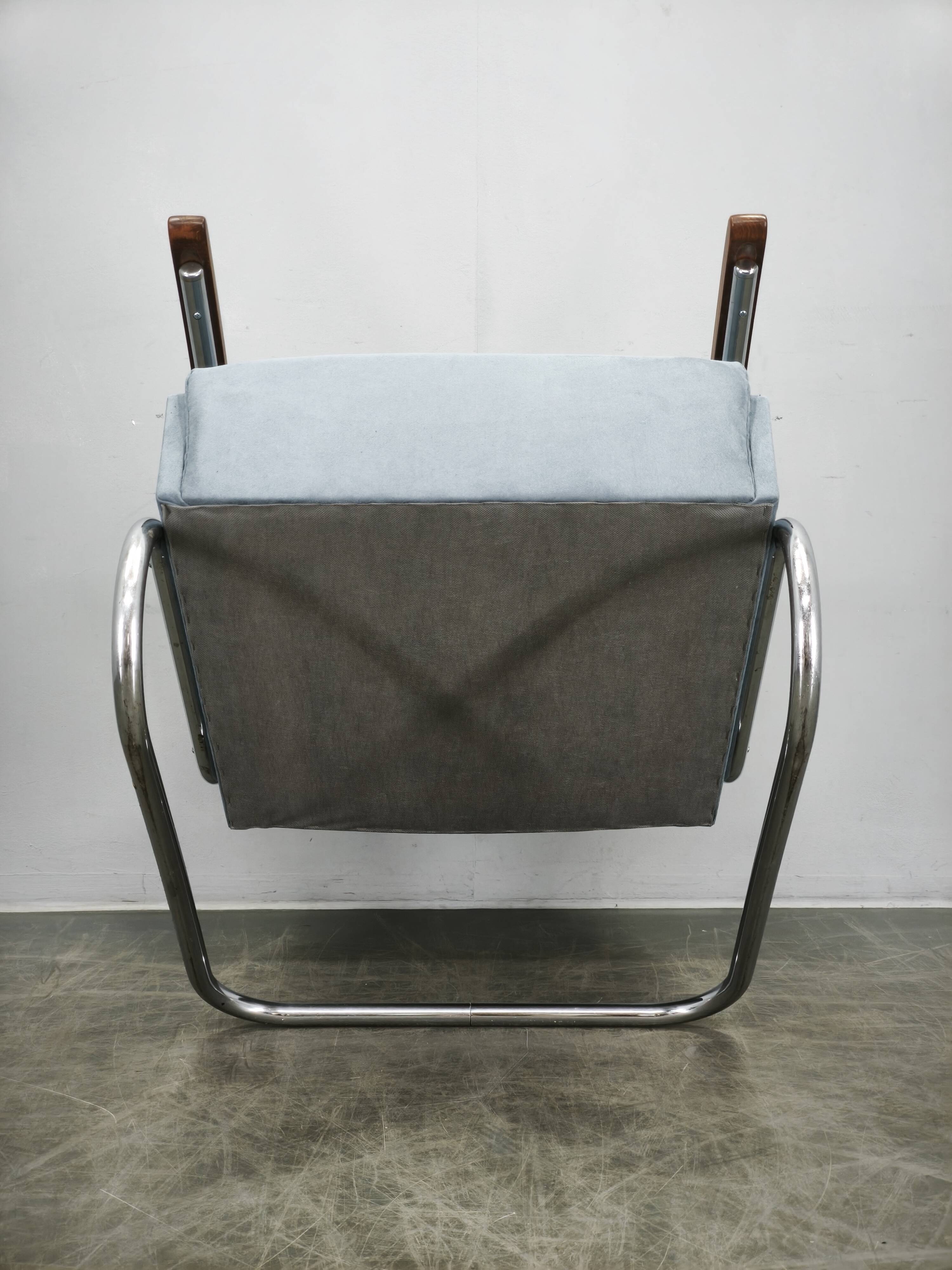 Fauteuil cantilever Bauhaus des années 1930 dans le style Thonet S 411, attribué à Kovo