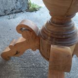 Solid wood pedestal table