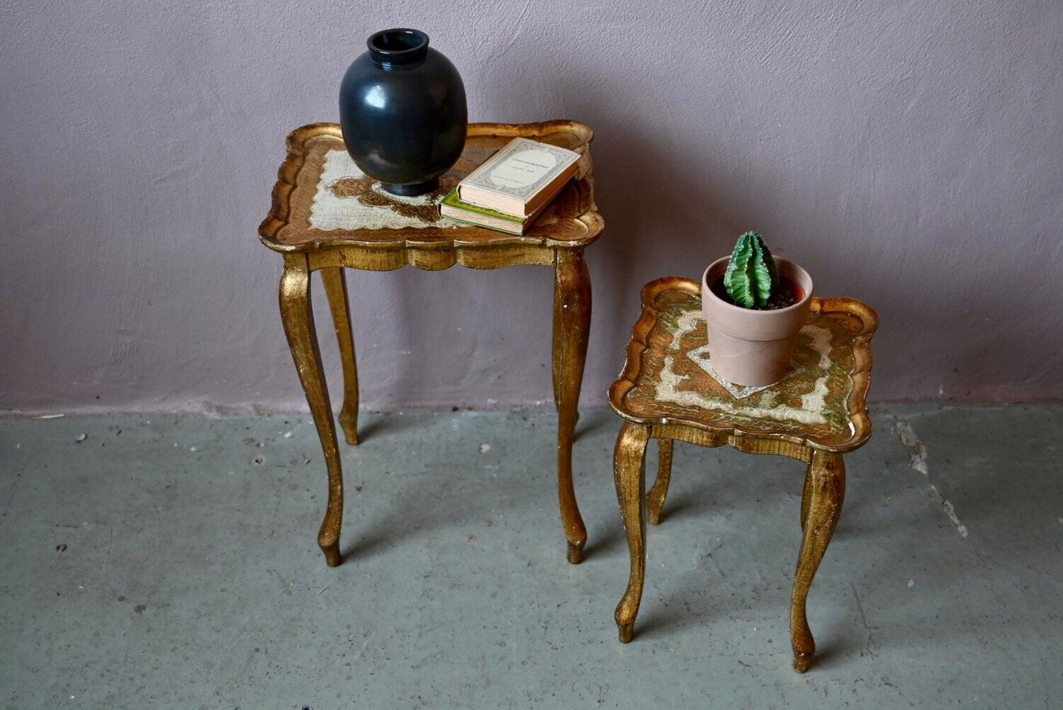 Nested tables in Florentine baroque style, gilded with gold leaf, Florence 1950s-60s.