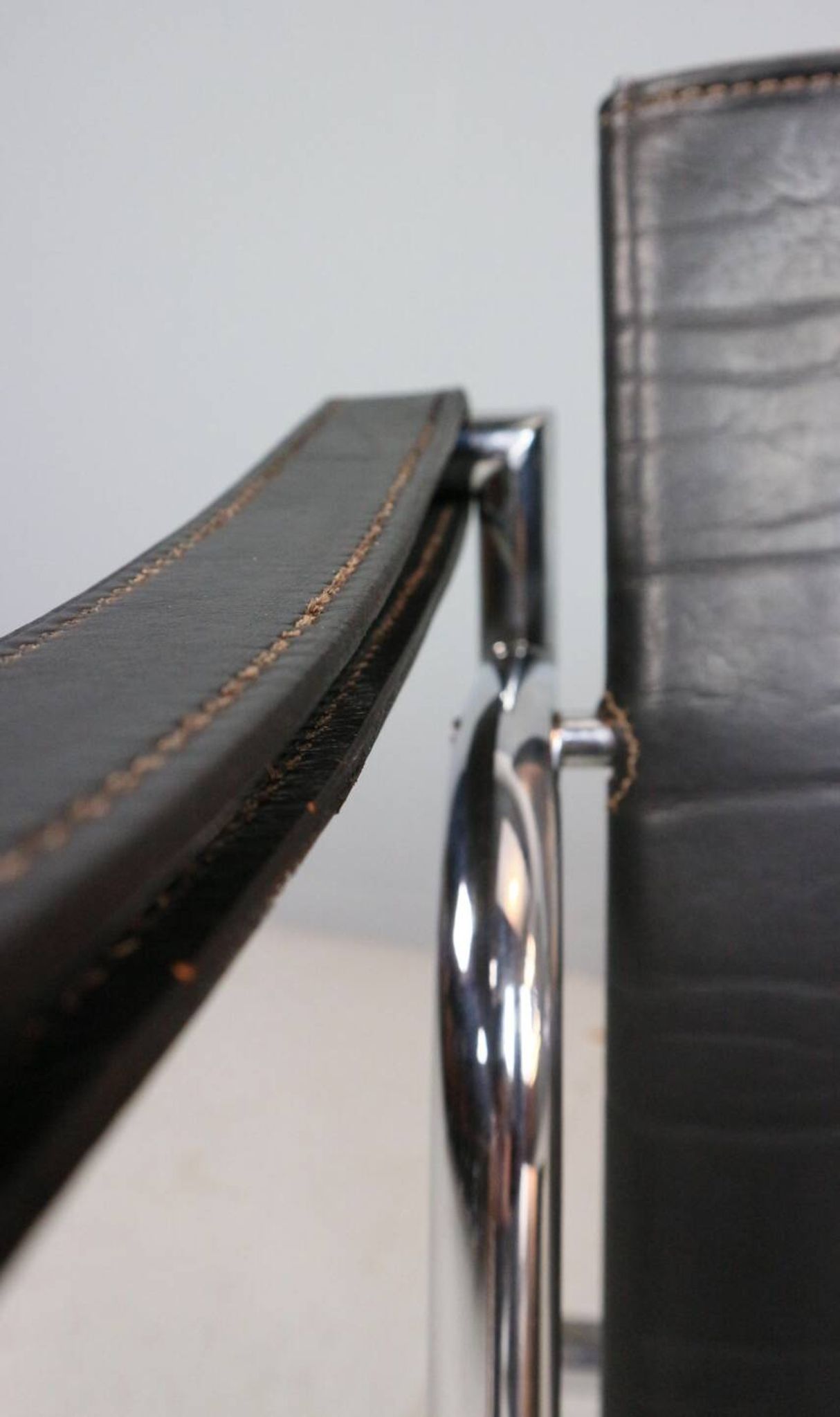 Le Corbusier Vintage Black Leather Armchair Model- LC1 for Cassina, 1970s