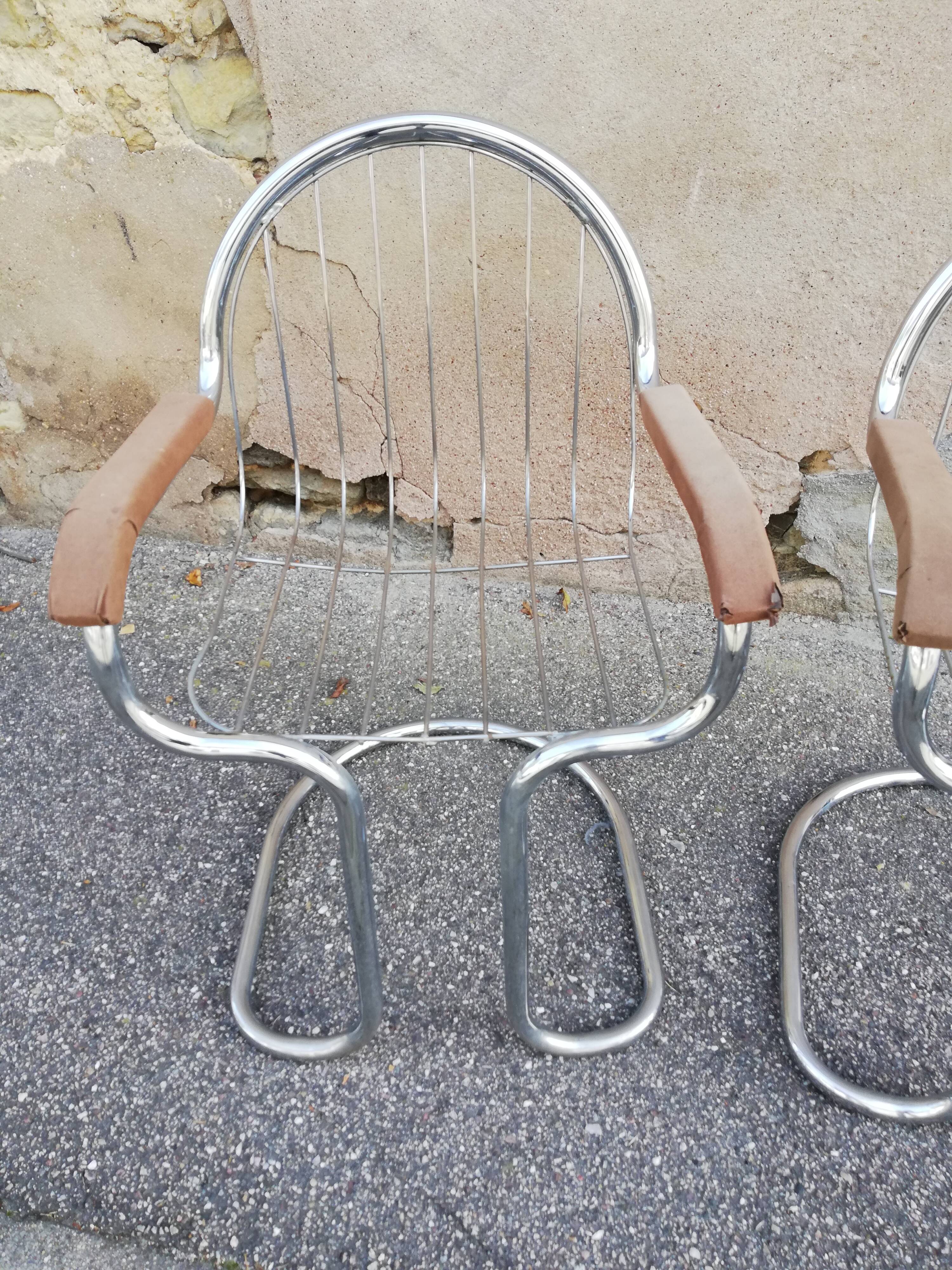 Paire de fauteuils vintage chrome