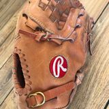 Baseball glove