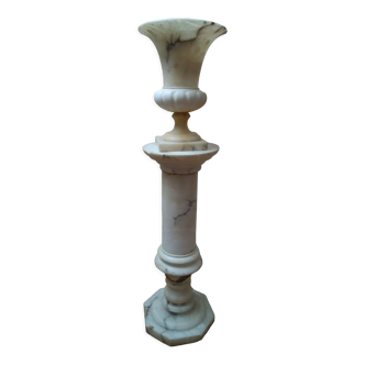 Alabaster column lamp