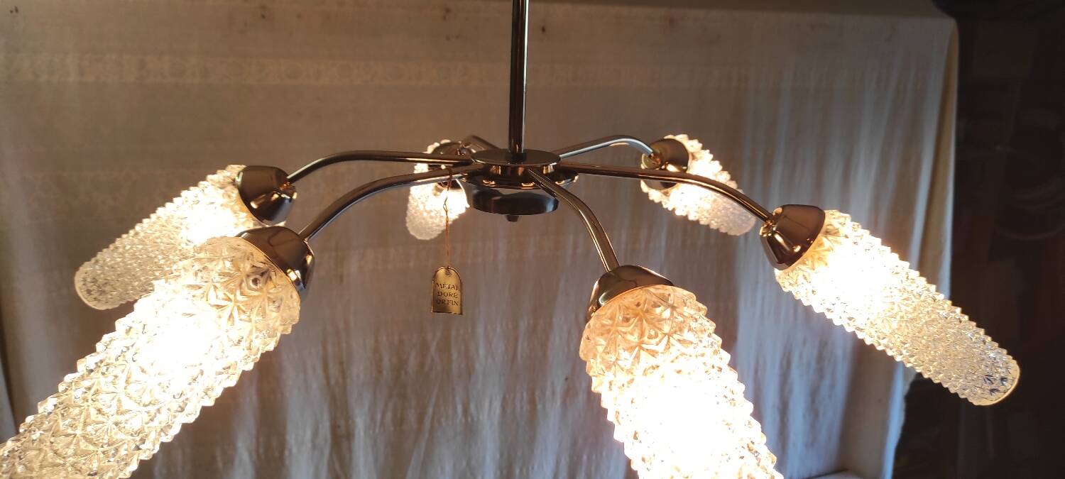 Chandelier with 6 lights in gold-plated metal and glass tulip - mid 20th century.
