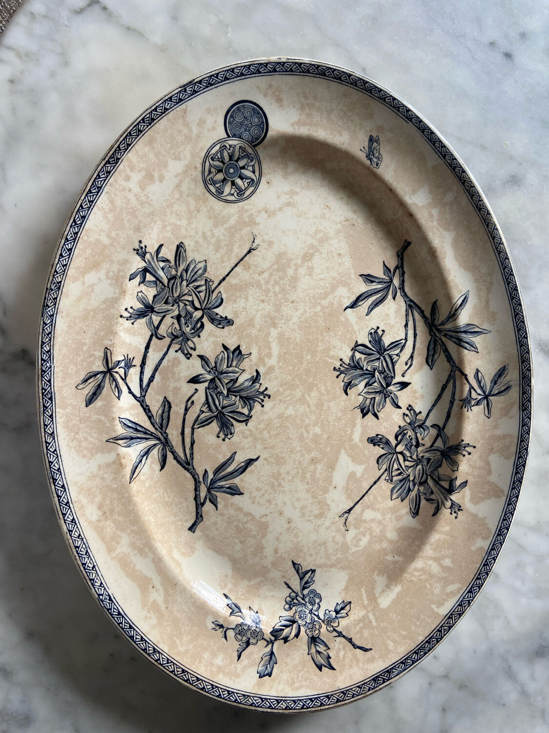 Tray ancient iron earth