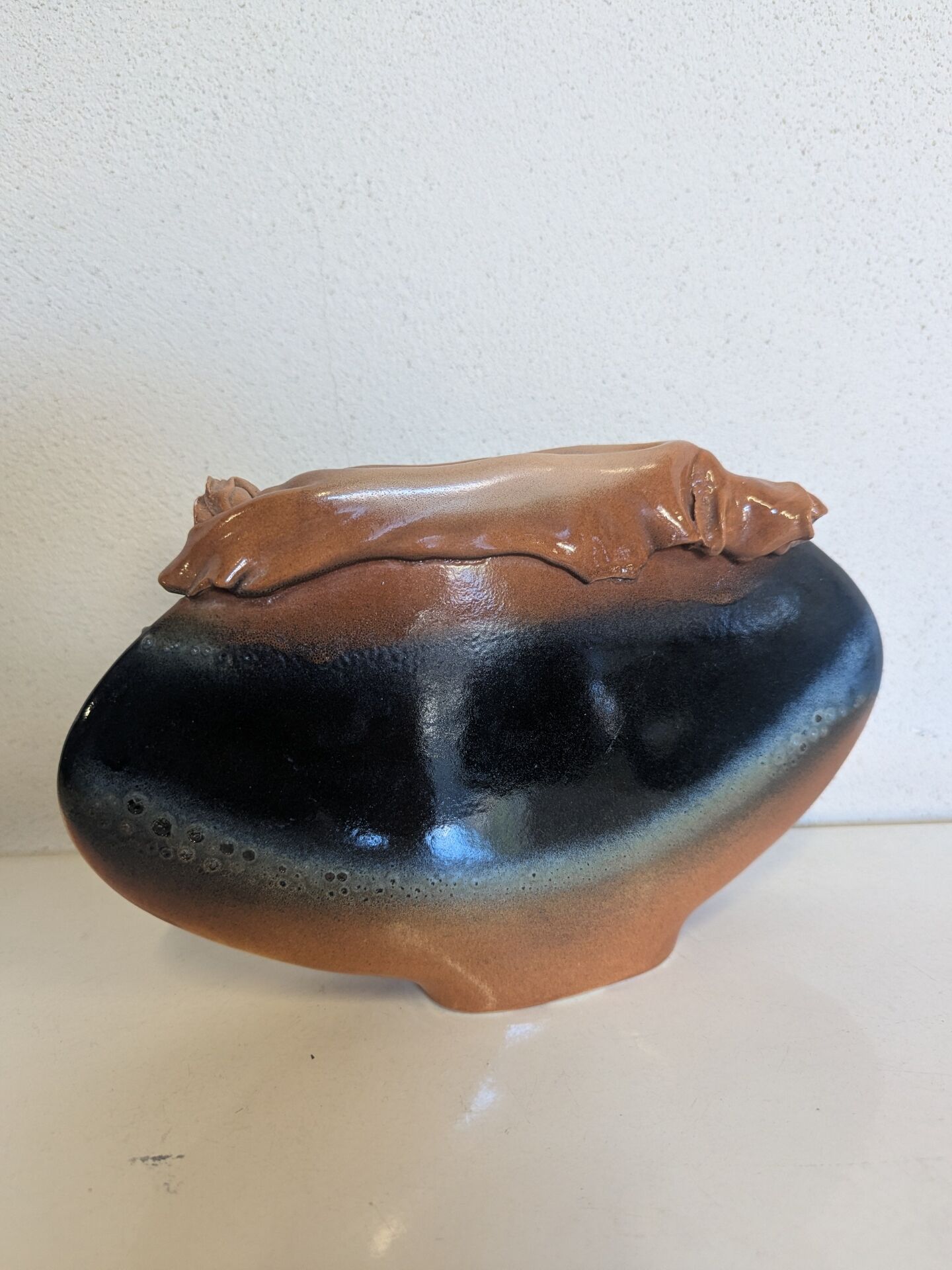 Sculptural glazed ceramic vase – Set of 3 pieces