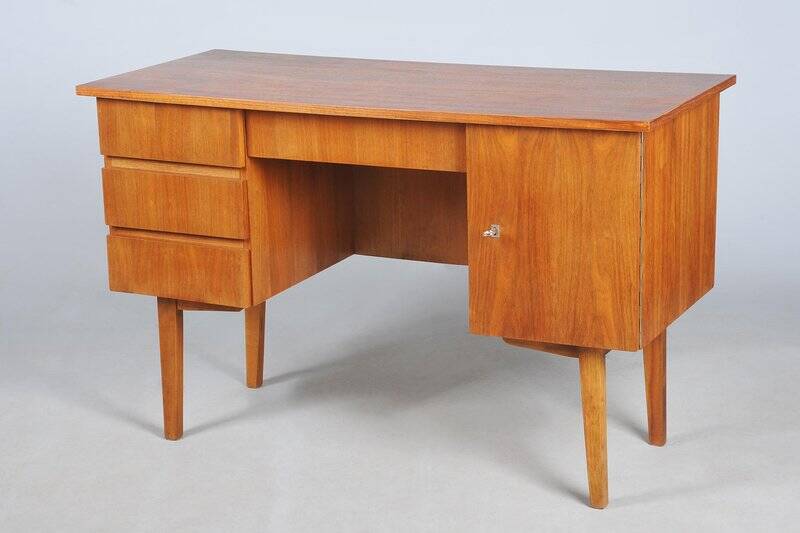 Mid-Century Modern Writing Desk in Walnut, Czech, 1950