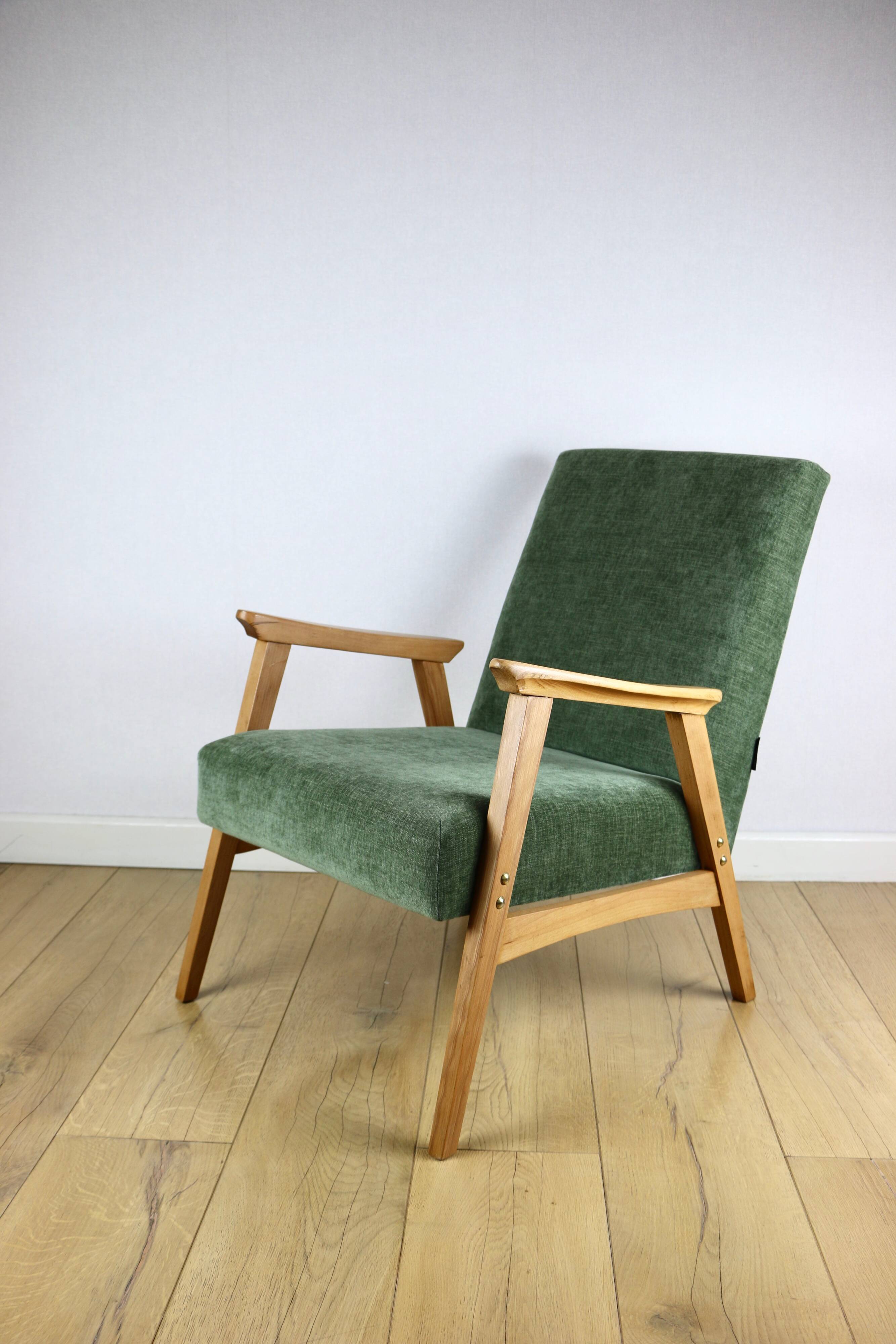 Classic armchair green olive structural light wood