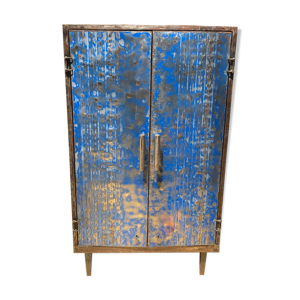 Armoire industrielle - Indonésie