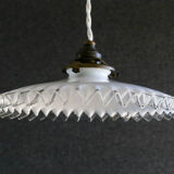 Opaline suspension pleated edges delivered with new-socket cable and old claw