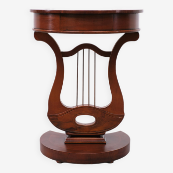 Table d’appoint baroque en forme de harpe Italie des années 1970