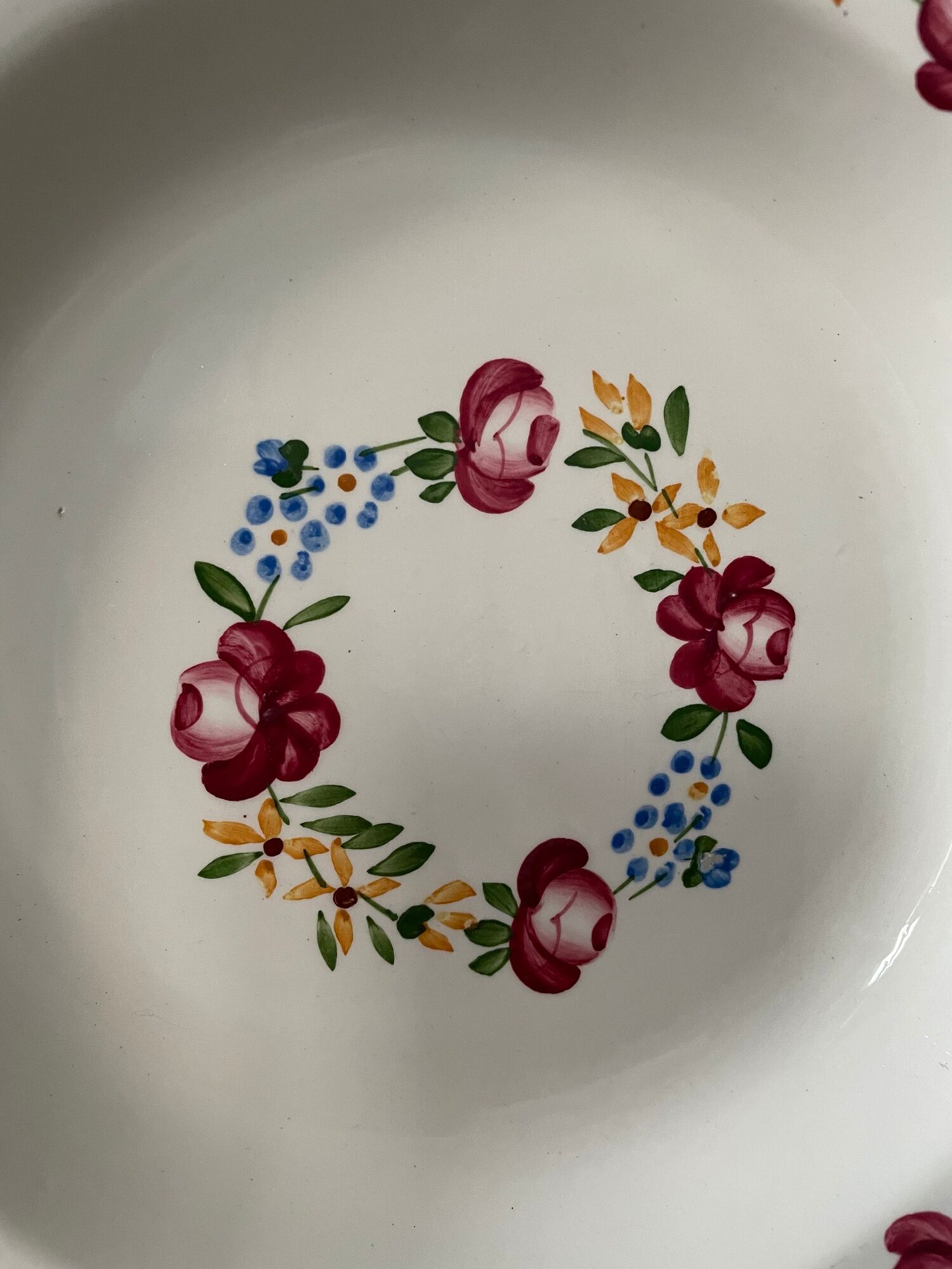 Series of 6 Digoin Sarreguemines hollow plates, model "Piccola"