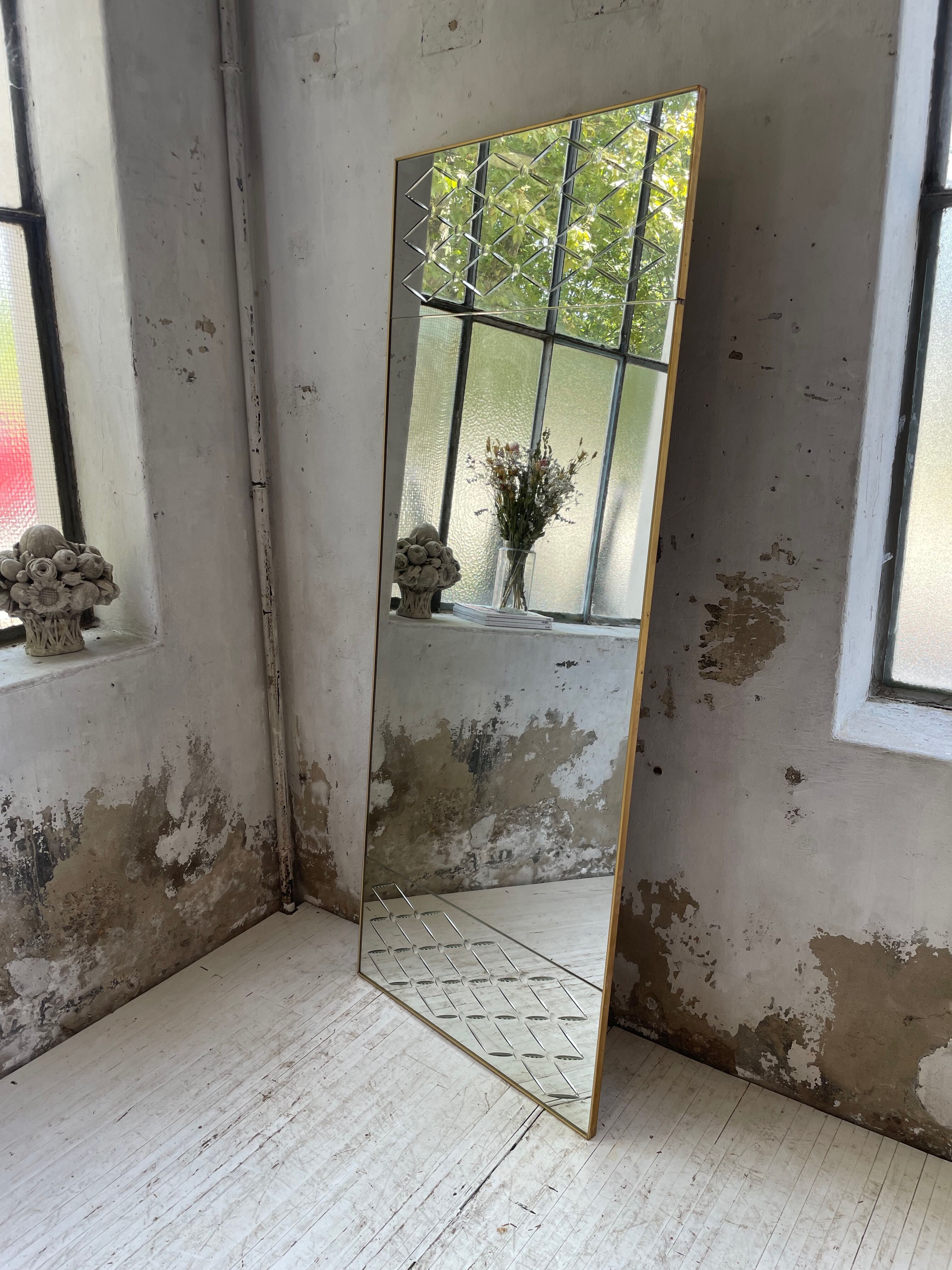 Italian engraved bistro mirror 60s XL