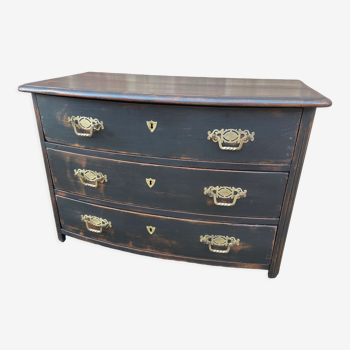 Commode galbée alsacienne XVIIIème patinée