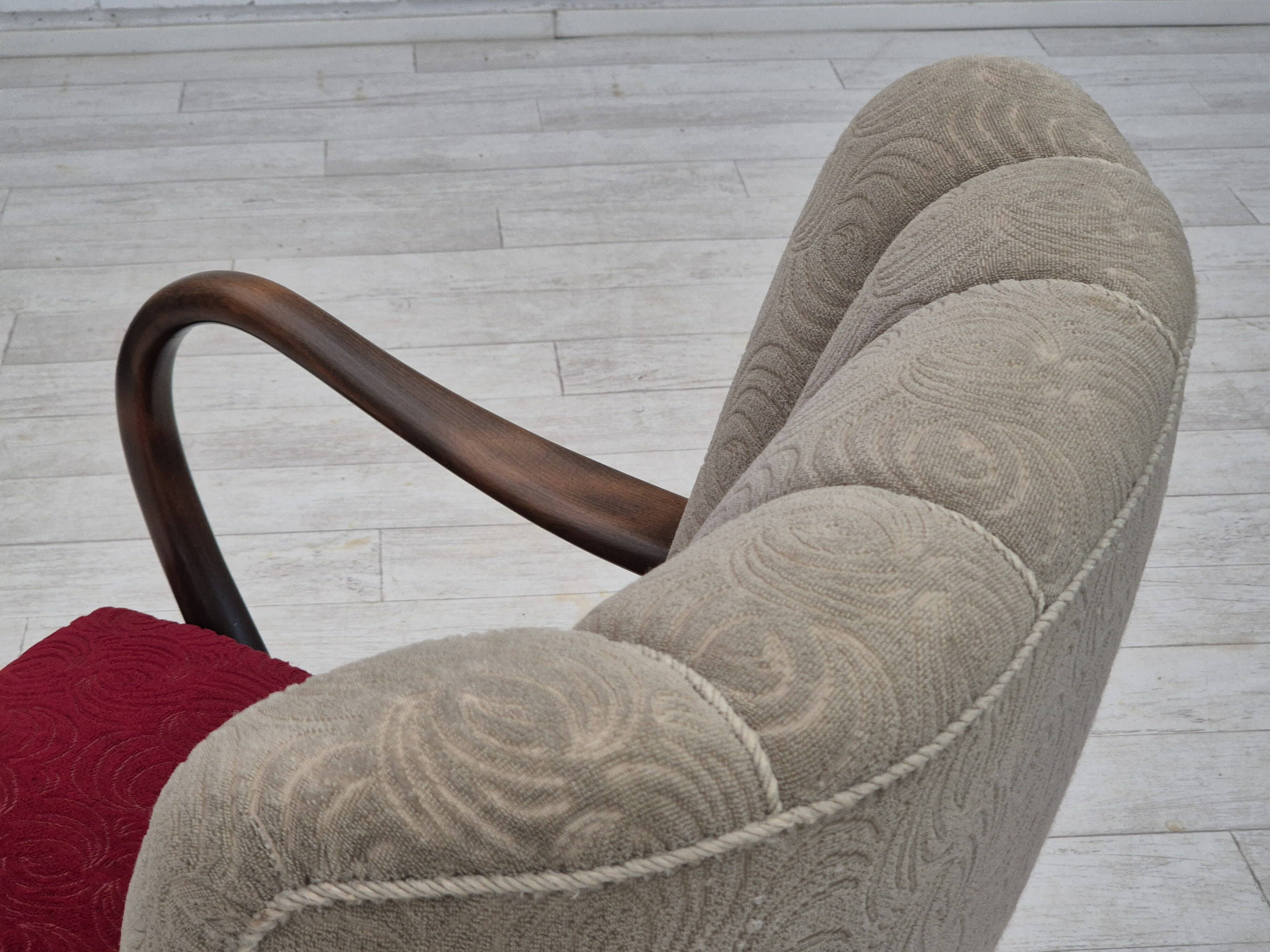 Années 1960, design danois par Alfred Christensen, fauteuil en état d'origine.