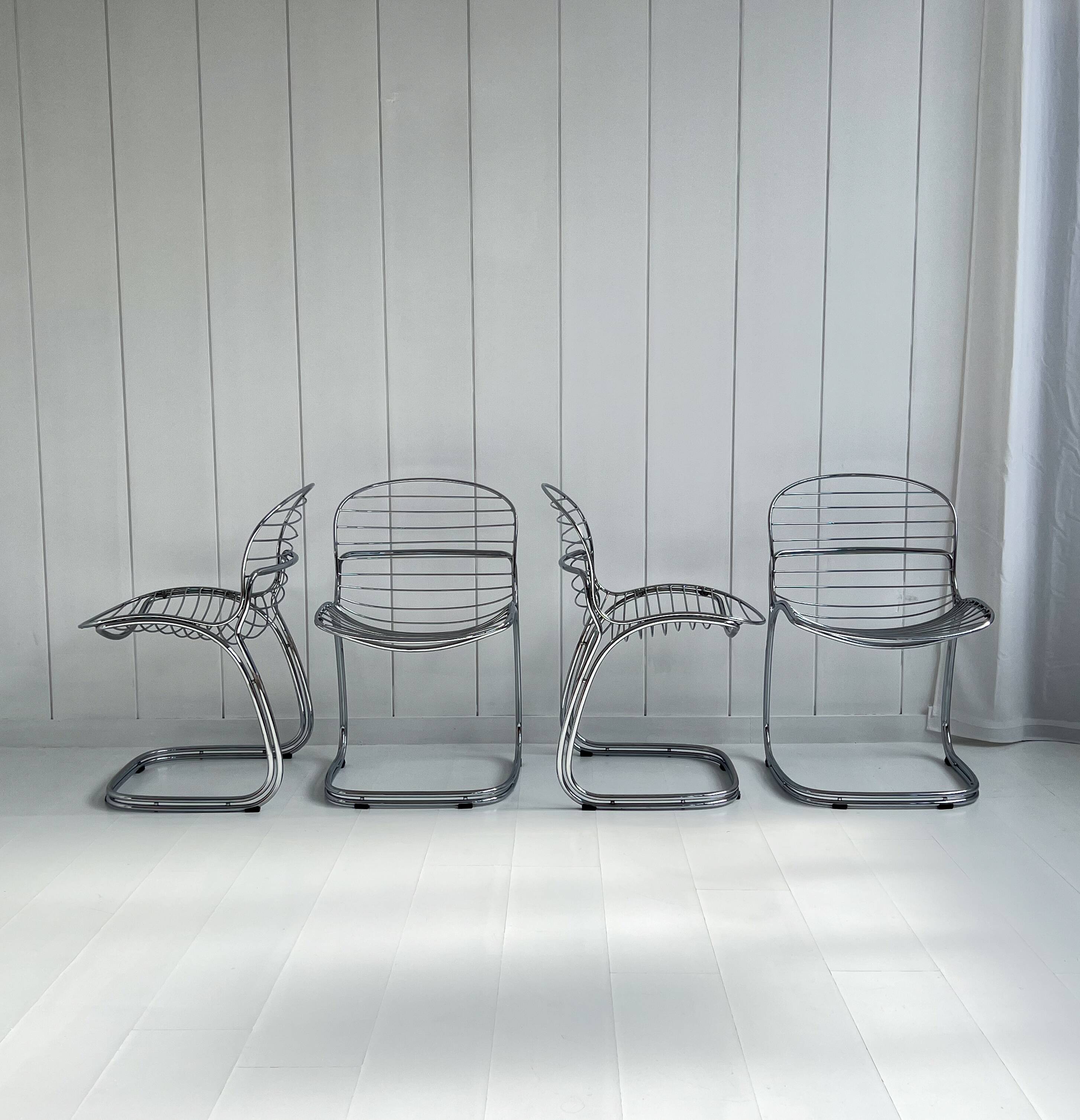 Set de 4 chaises "Sabrina" par Gastone Rinaldi