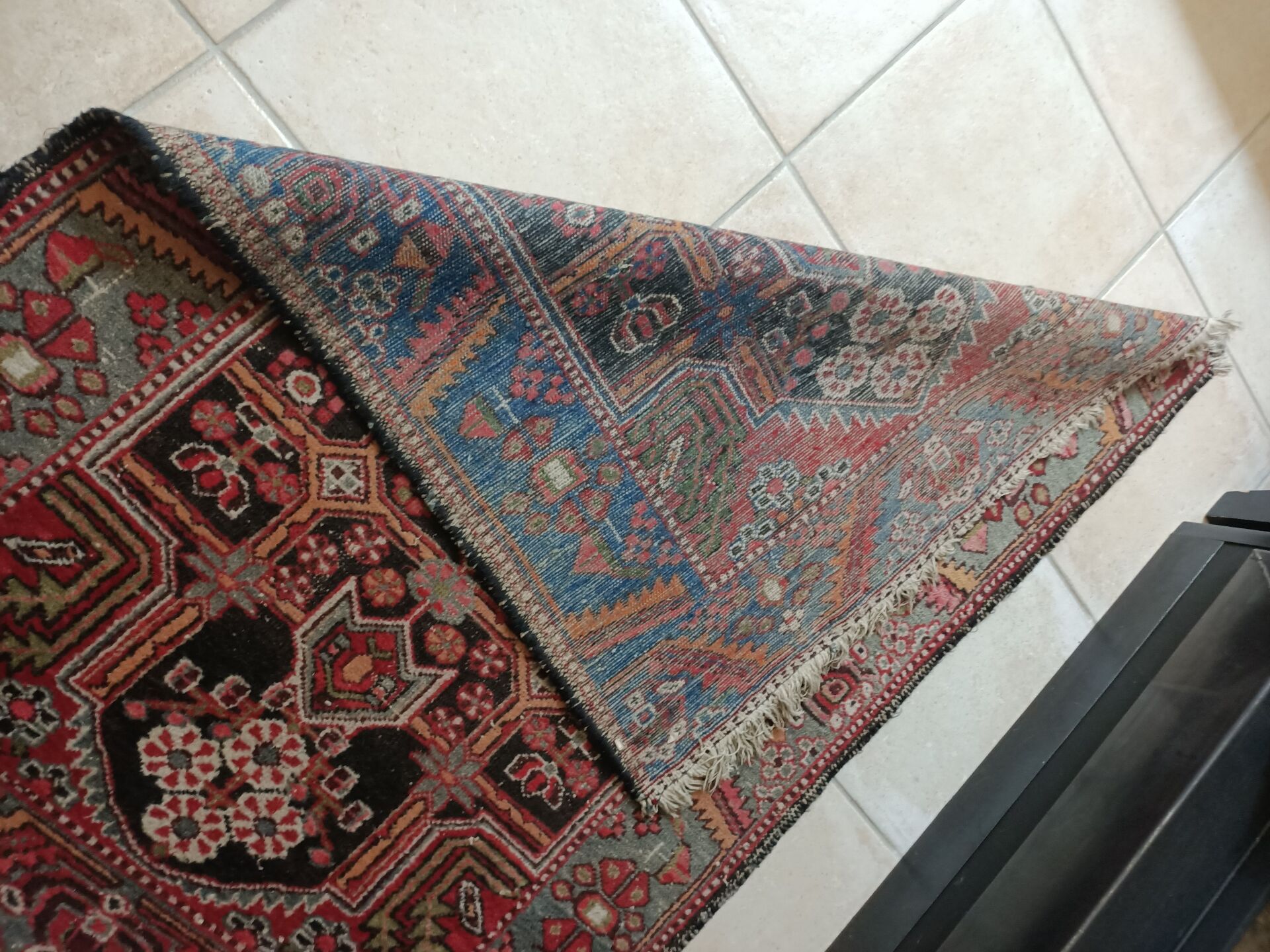 Antique Heriz rug 105 x 160 handmade