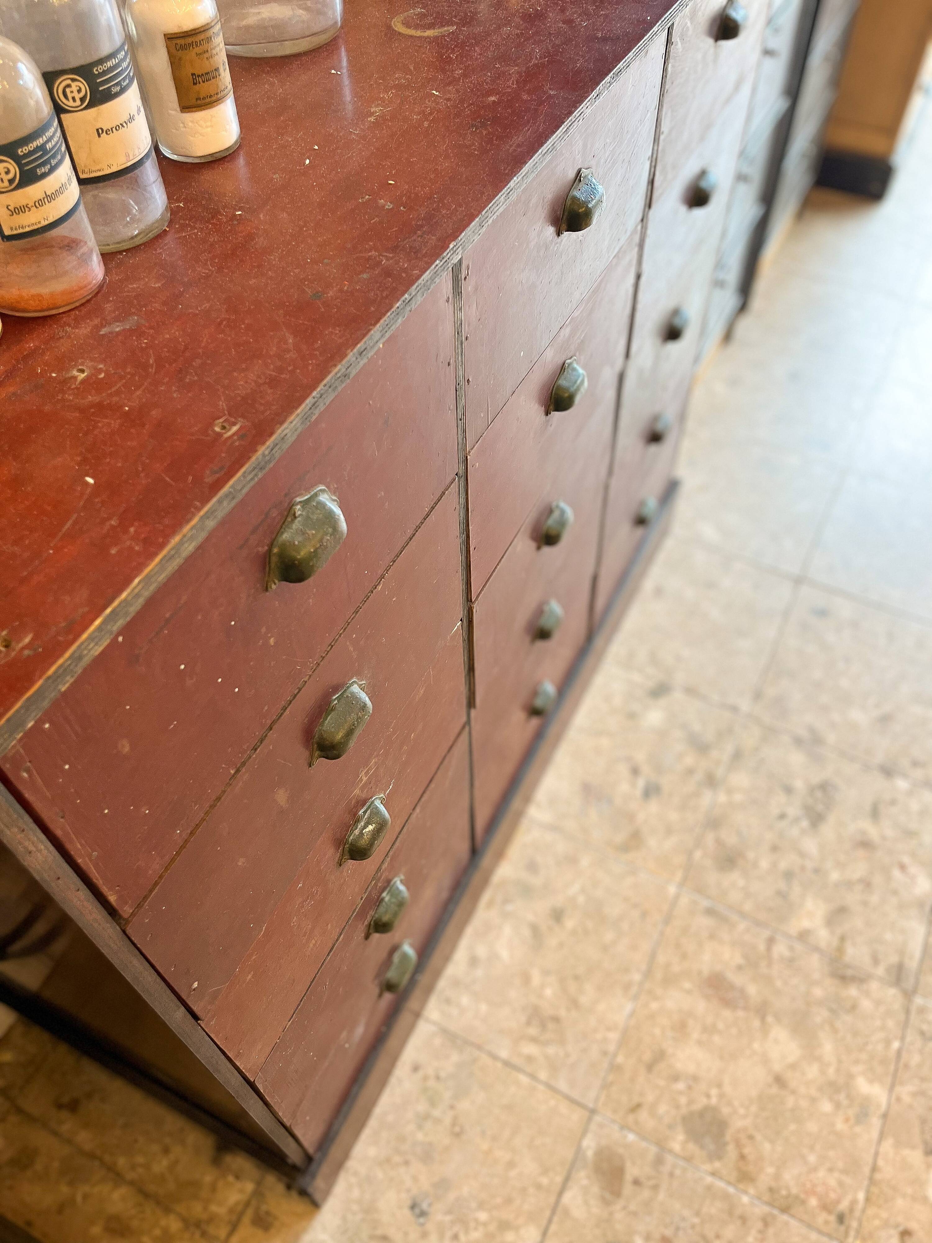 Workshop trade furniture patina red patina