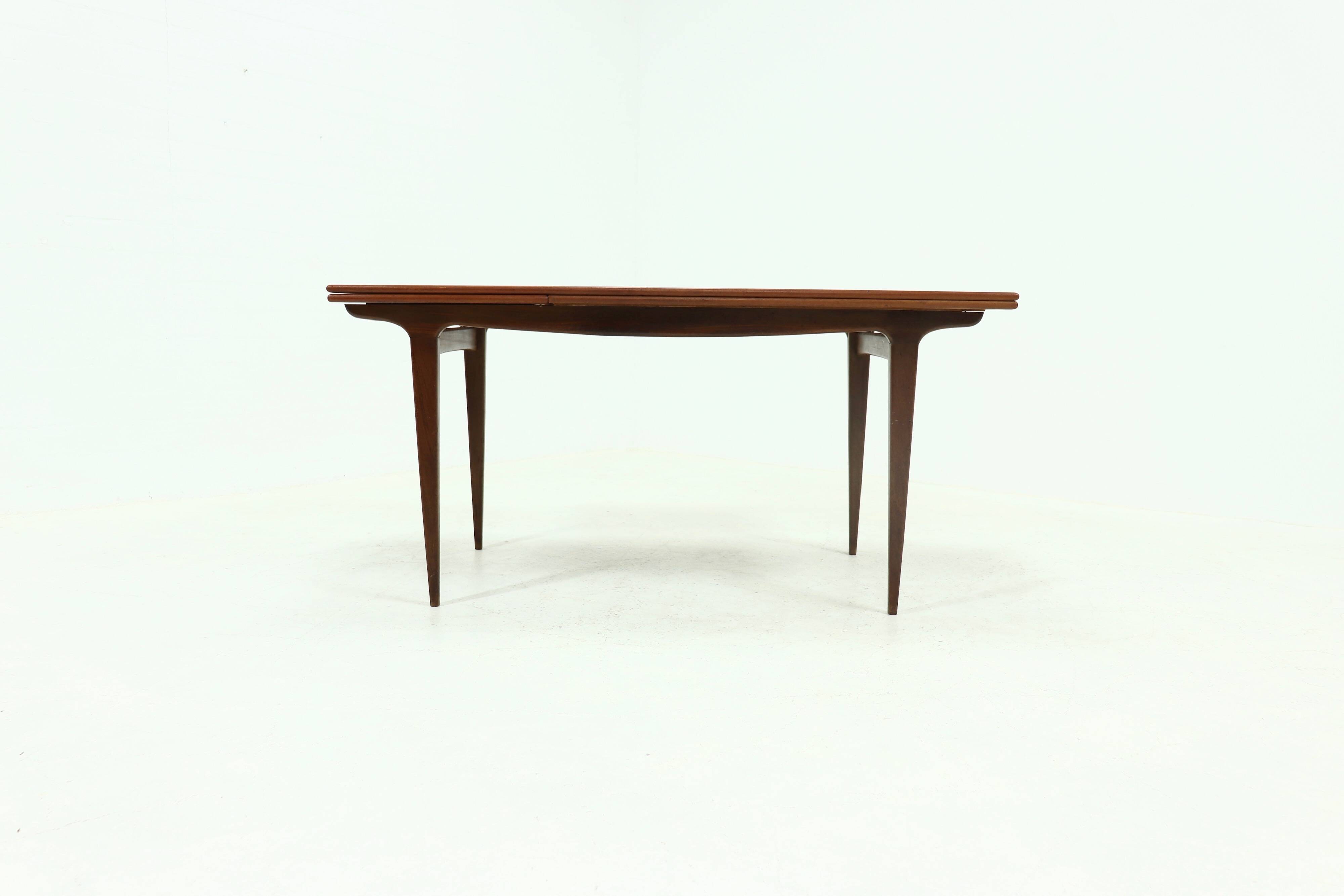 Sculptural Danish Design Extendable Teak Dining Table 1960s